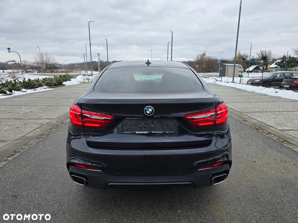 BMW X6 xDriveM50d - 27