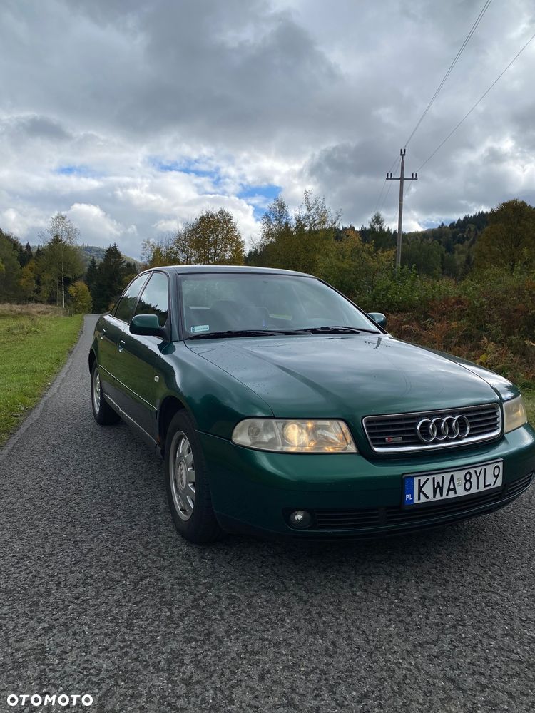 Audi A4 Limousine 1.6 - 2
