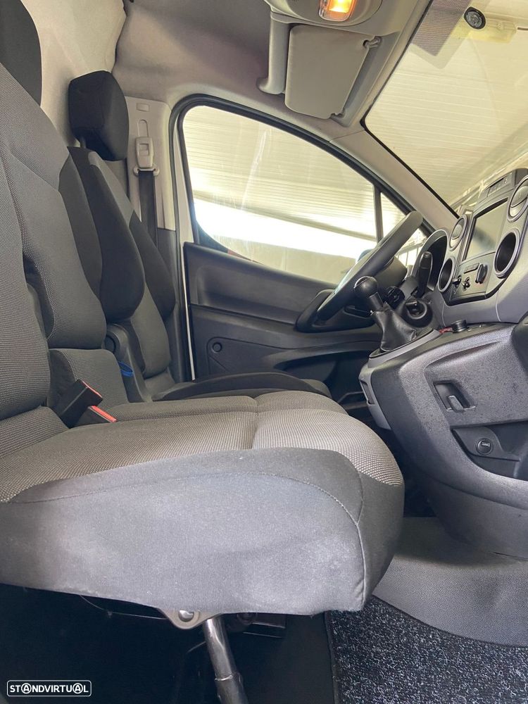 Peugeot Partner - 16