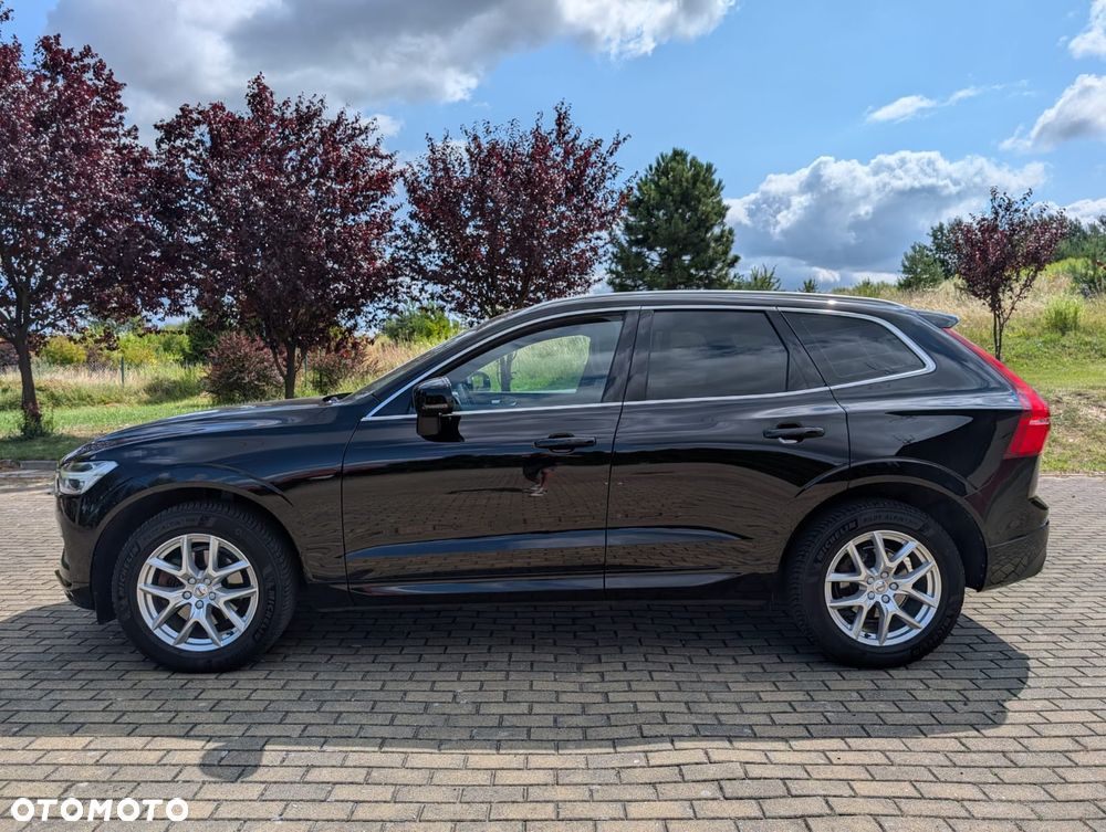 Volvo XC 60 D4 Momentum Pro - 3