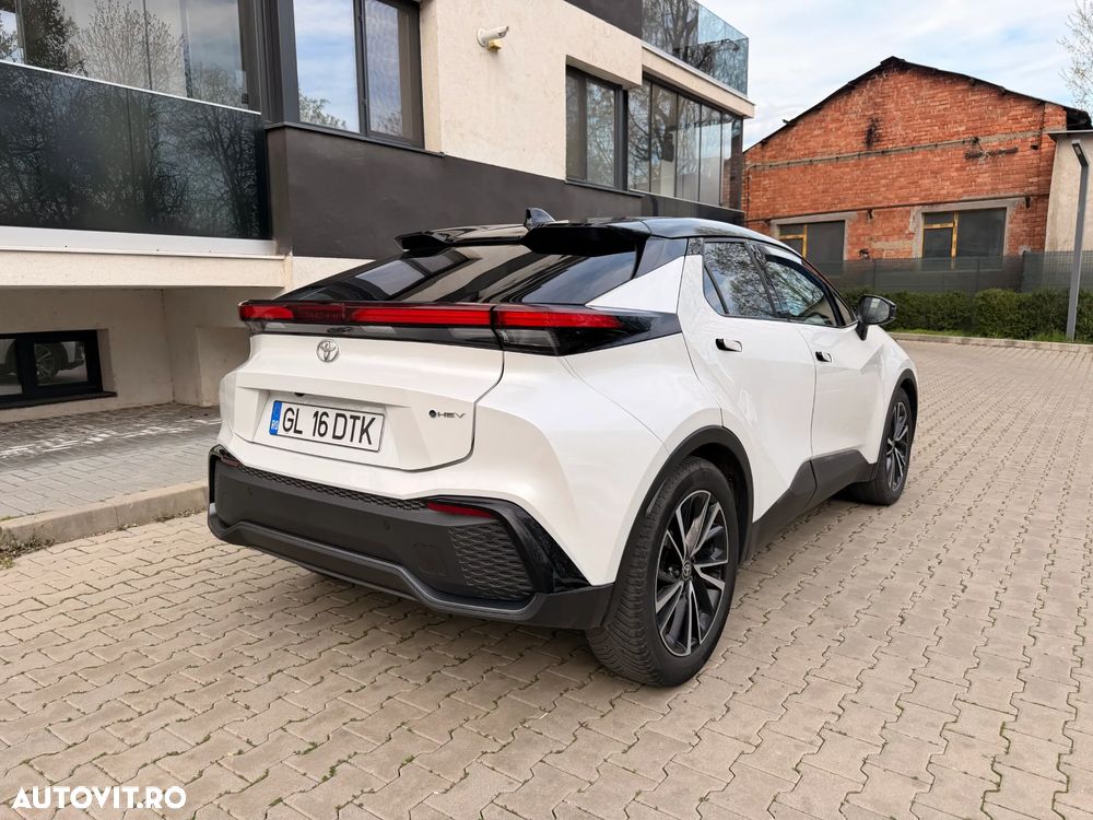 Toyota C-HR 2.0 HEV 197 CP 4x2 CVT Dynamic - 4