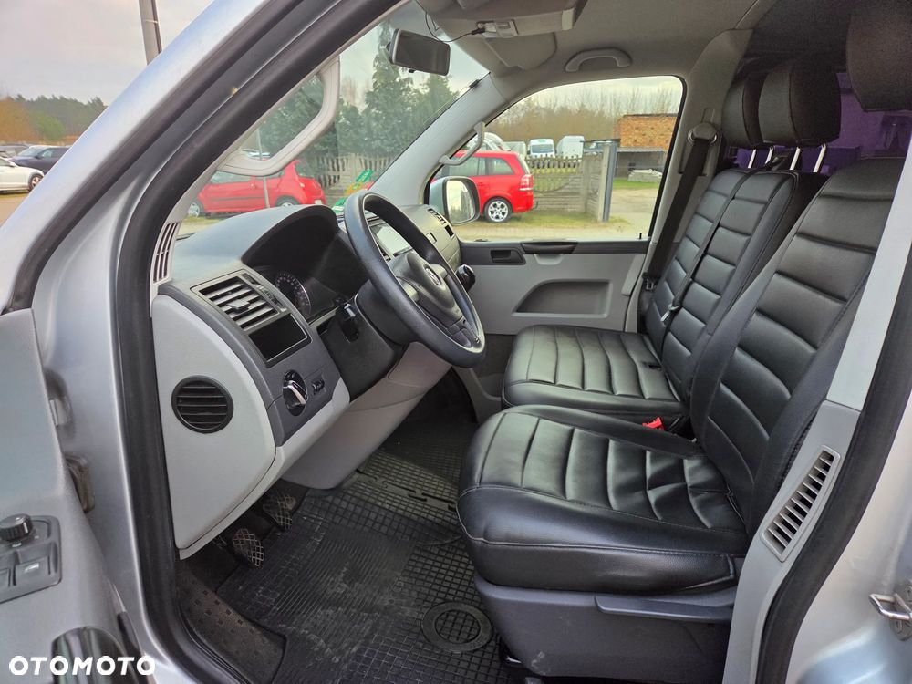 Volkswagen Transporter - 10