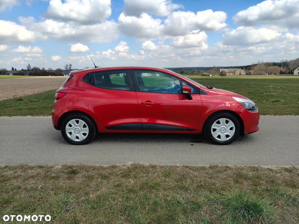 Renault Clio 1.2 16V Life - 6