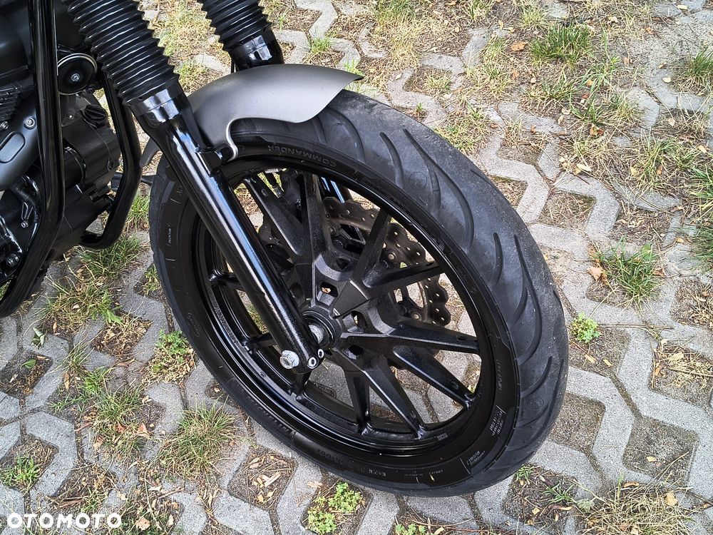 Yamaha XVS - 16