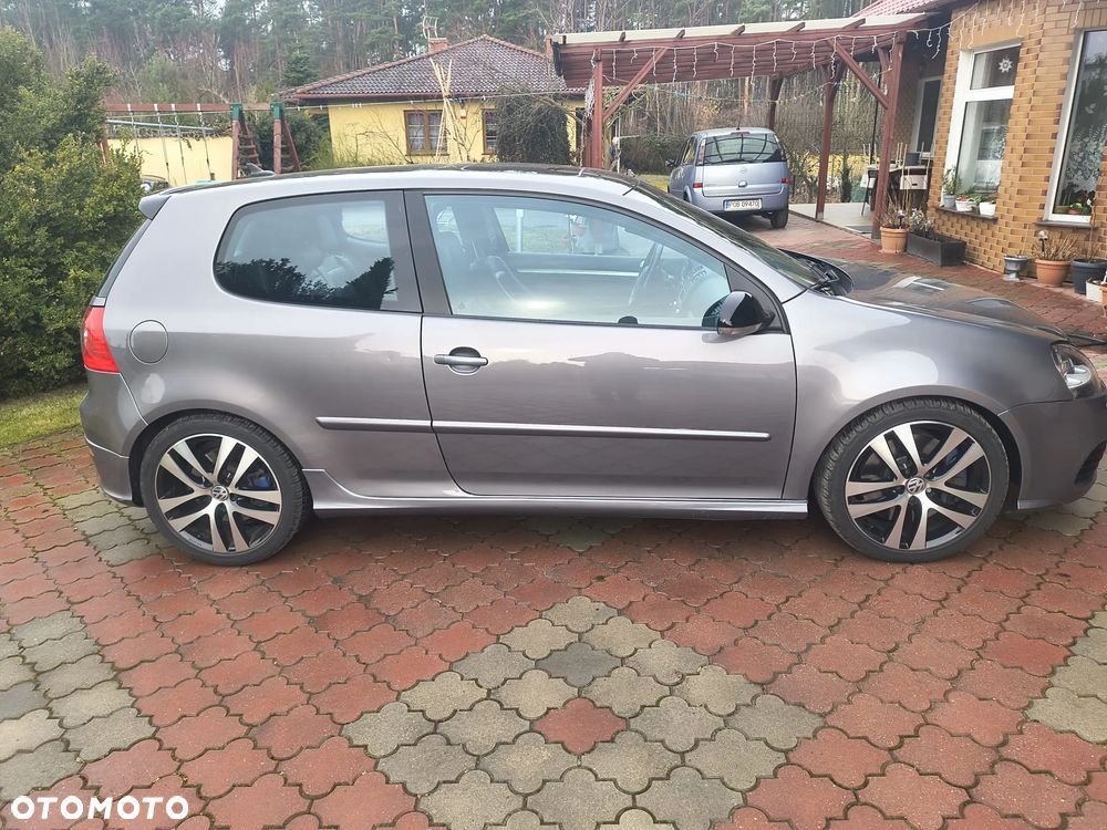 Volkswagen Golf R32 4Motion DSG - 3