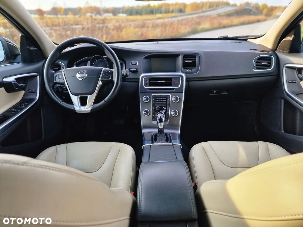 Volvo S60 T5 Geartronic Summum - 17