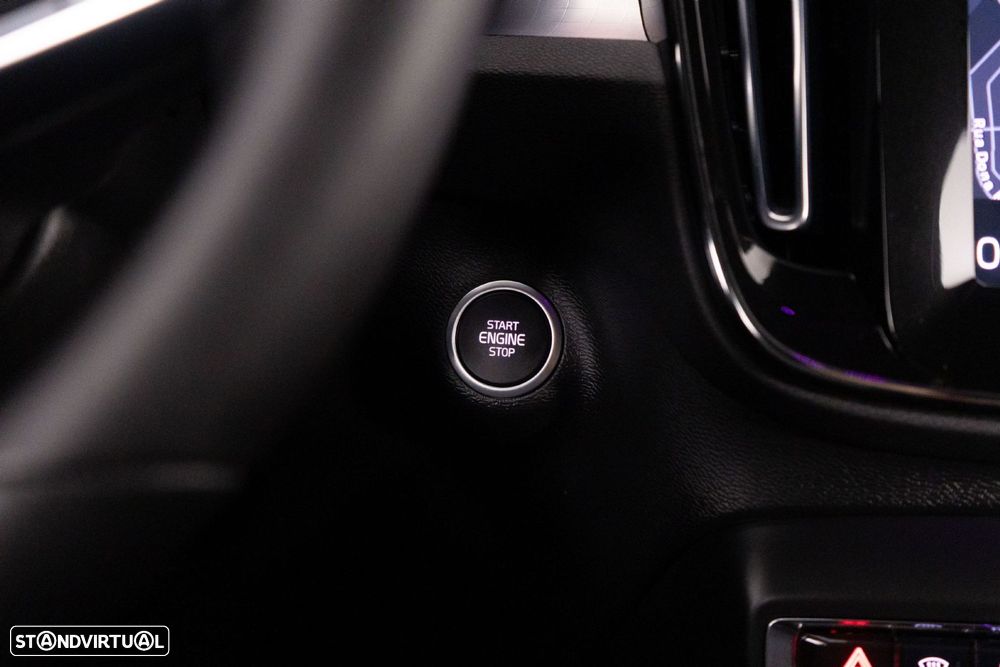 Volvo XC 40 1.5 T4 PHEV Inscription Expression - 28
