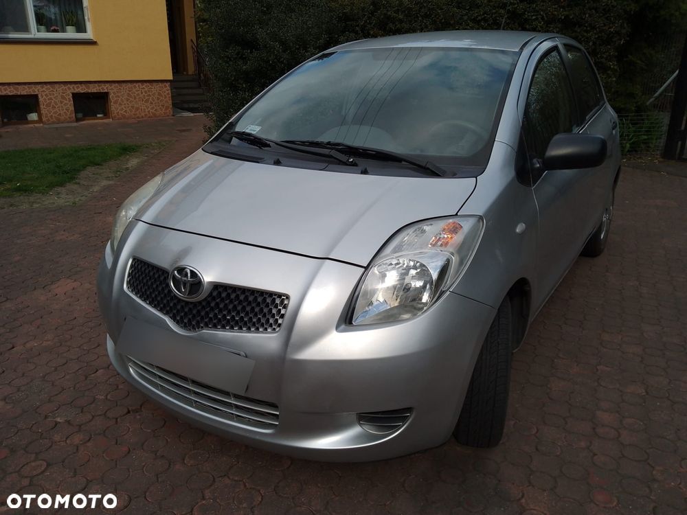 Toyota Yaris 1.0 Terra A/C - 1