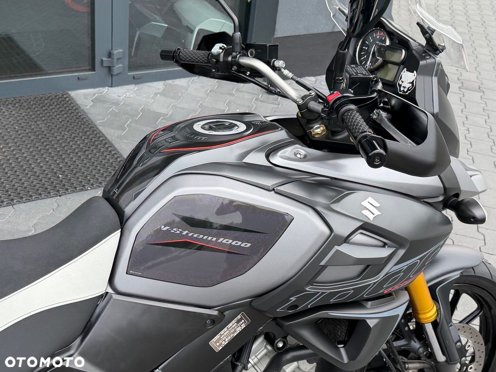 Suzuki V-STROM - 13