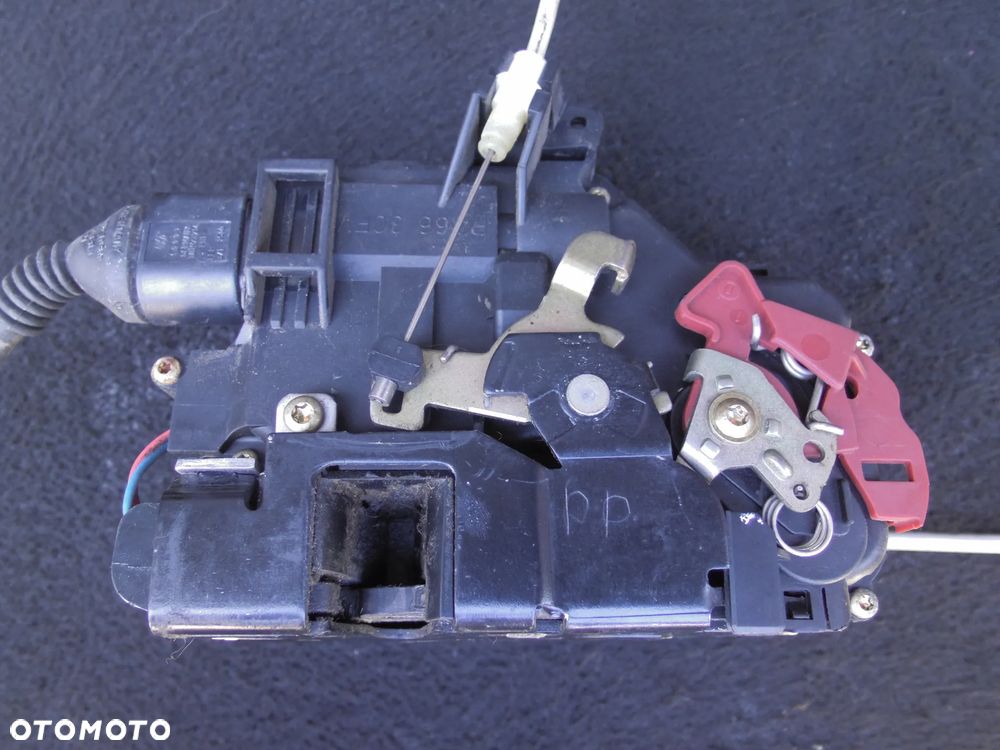 AUDI A4 B6 ZAMEK DRZWI PRAWY PRZÓD 8E1837016C ORYGINAŁ - 5
