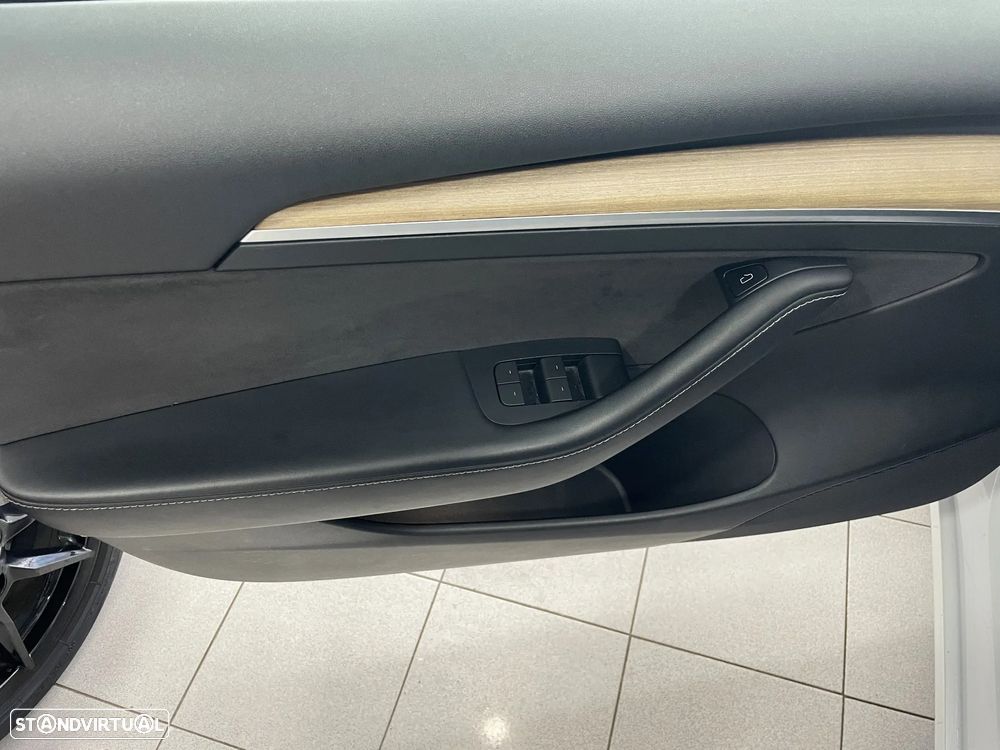 Tesla Model 3 Performance Tração Integral - 6