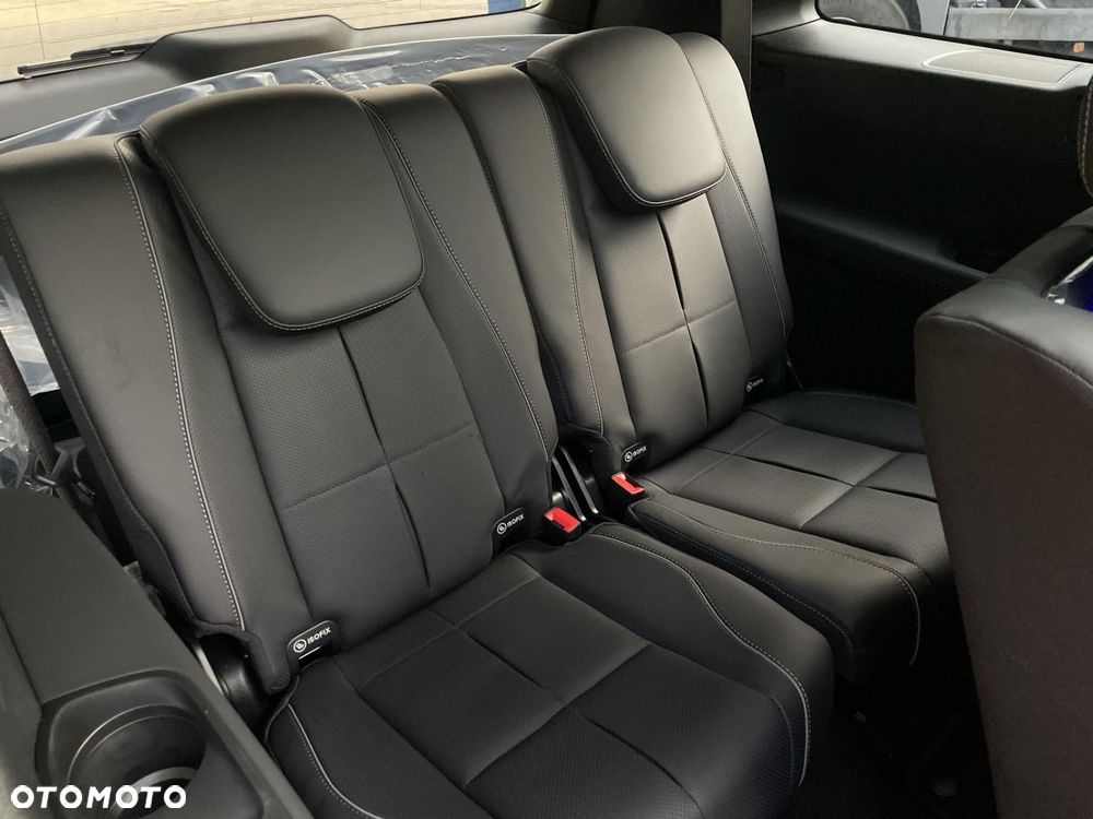 Mercedes-Benz GLS - 24