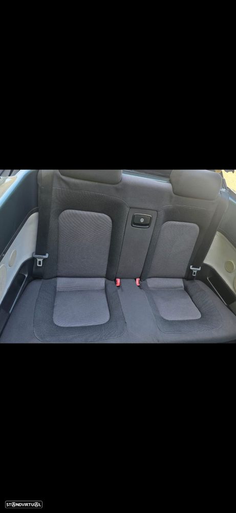 VW New Beetle Cabriolet 1.4 CE - 34