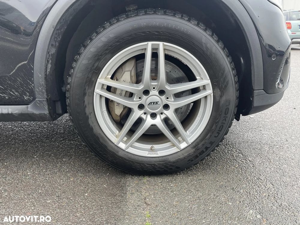 Mercedes-Benz GLC - 31