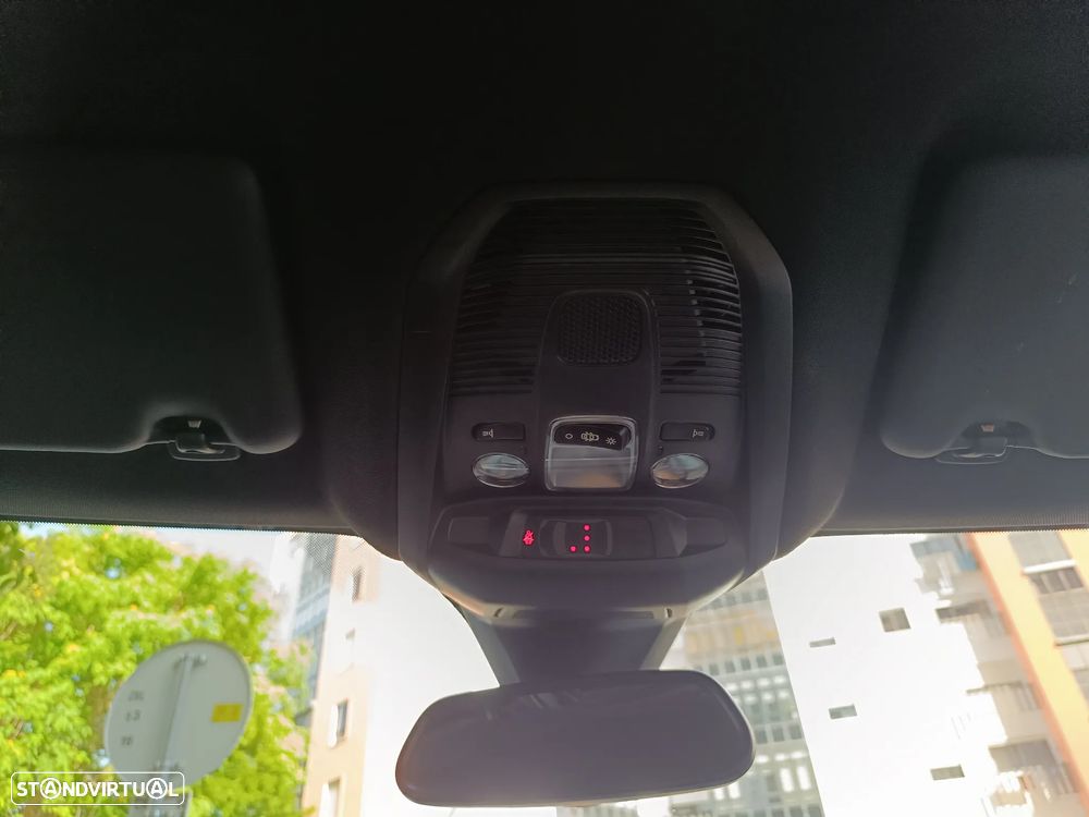 Peugeot 3008 1.2 Hybrid Allure e-DCS6 - 29