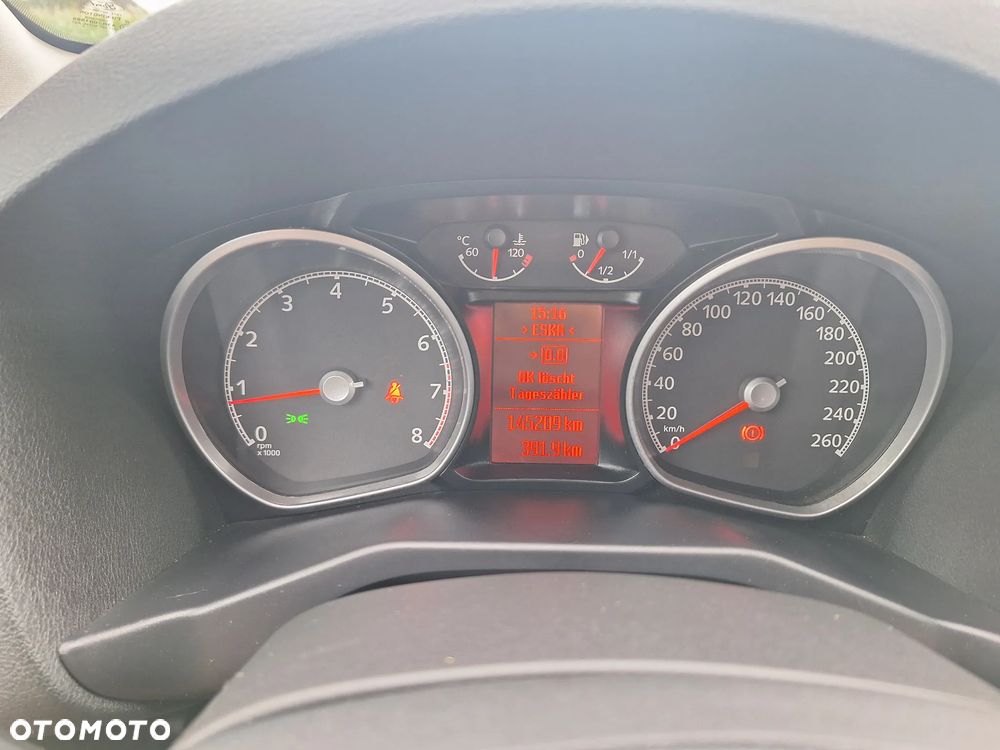 Ford Mondeo 2.0 Ghia Executive - 8