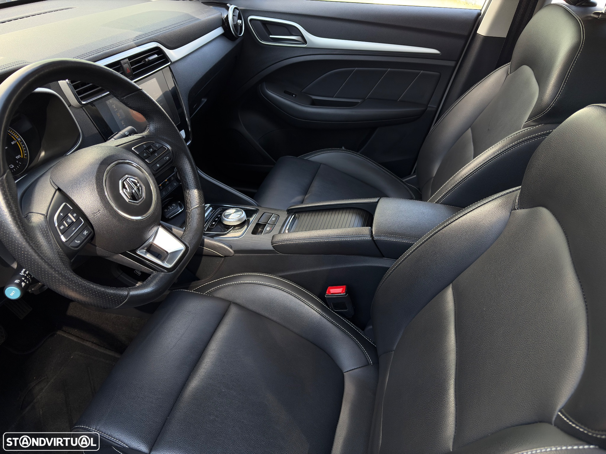 MG ZS EV 44.5 kWh Luxury - 4