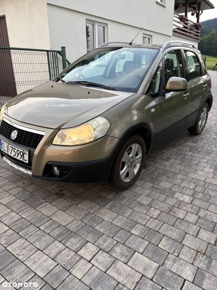 Fiat Sedici 1.6 16V 4x4 Emotion - 2