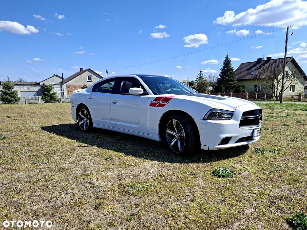 Dodge Charger - 2