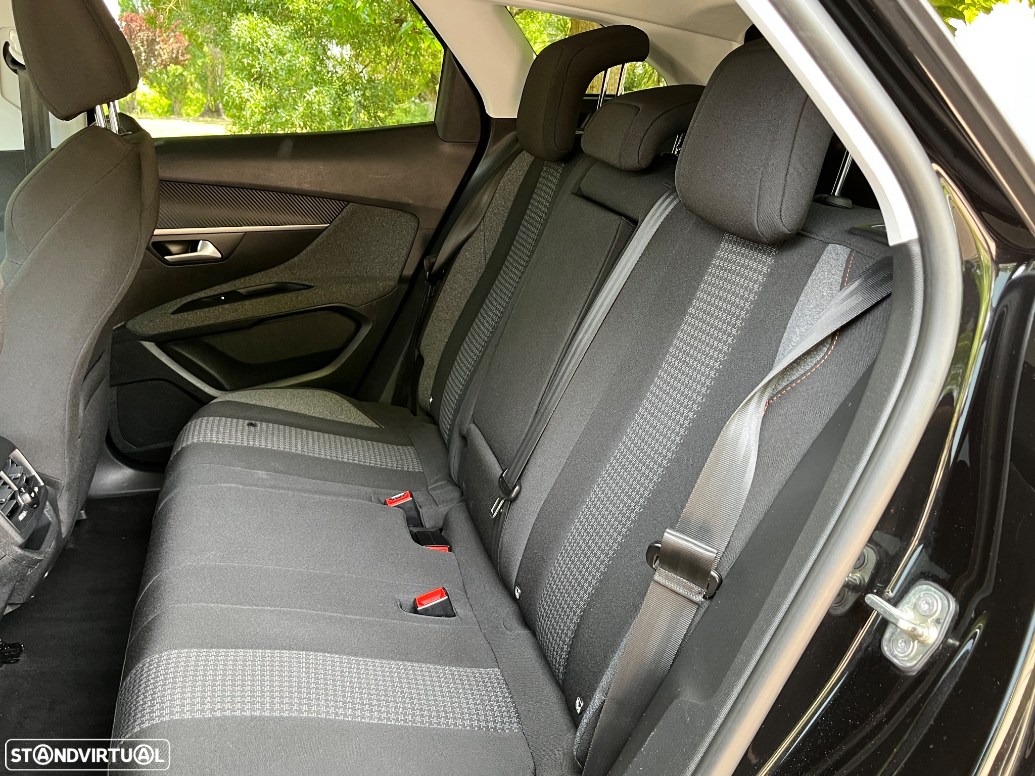 Peugeot 3008 BlueHDi 120 Stop & Start EAT6 Active Business-Pack - 23