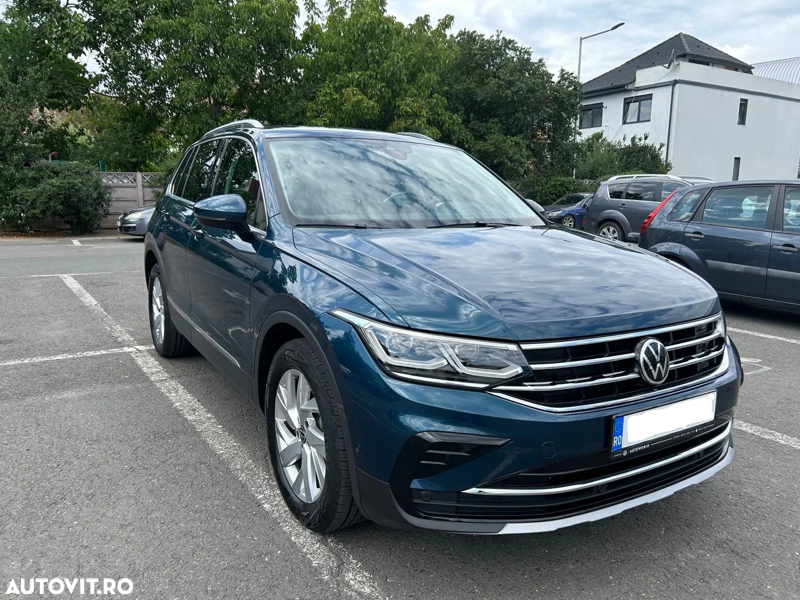 Volkswagen Tiguan 1.4 eHybrid OPF Elegance - 2