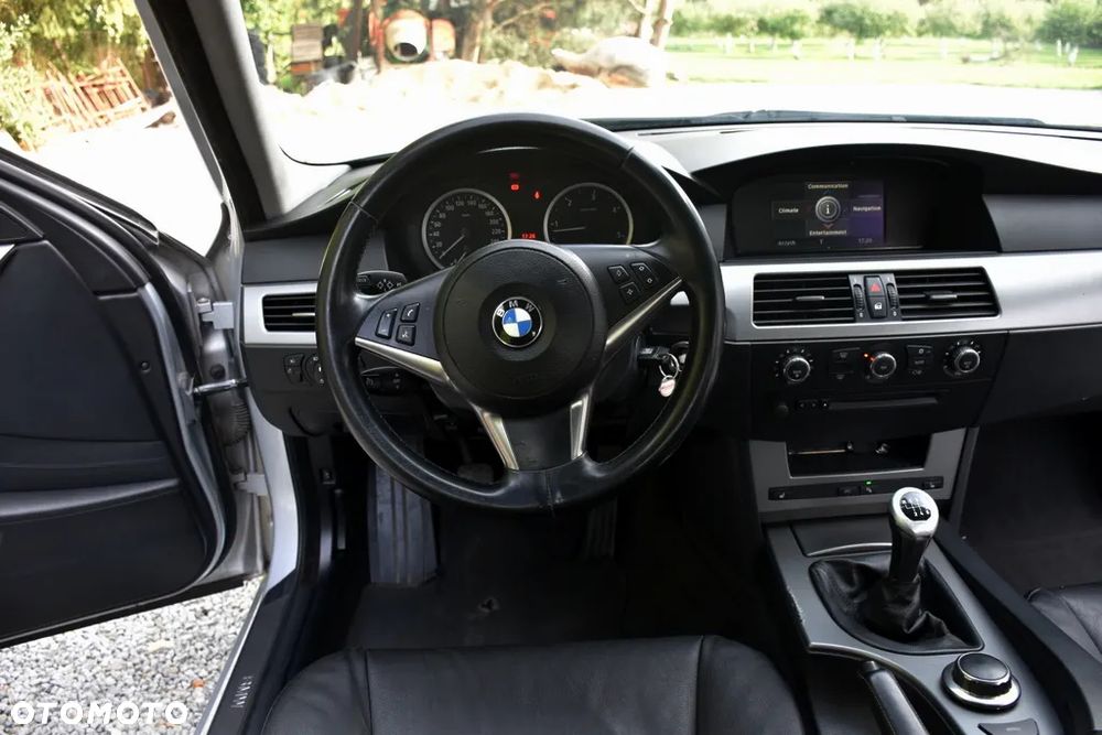 BMW Seria 5 - 29