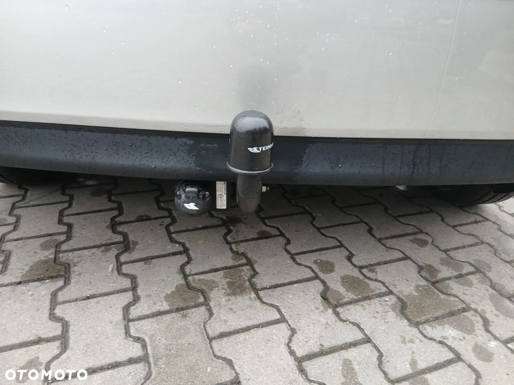 Toyota Auris 1.33 VVT-i Terra - 7