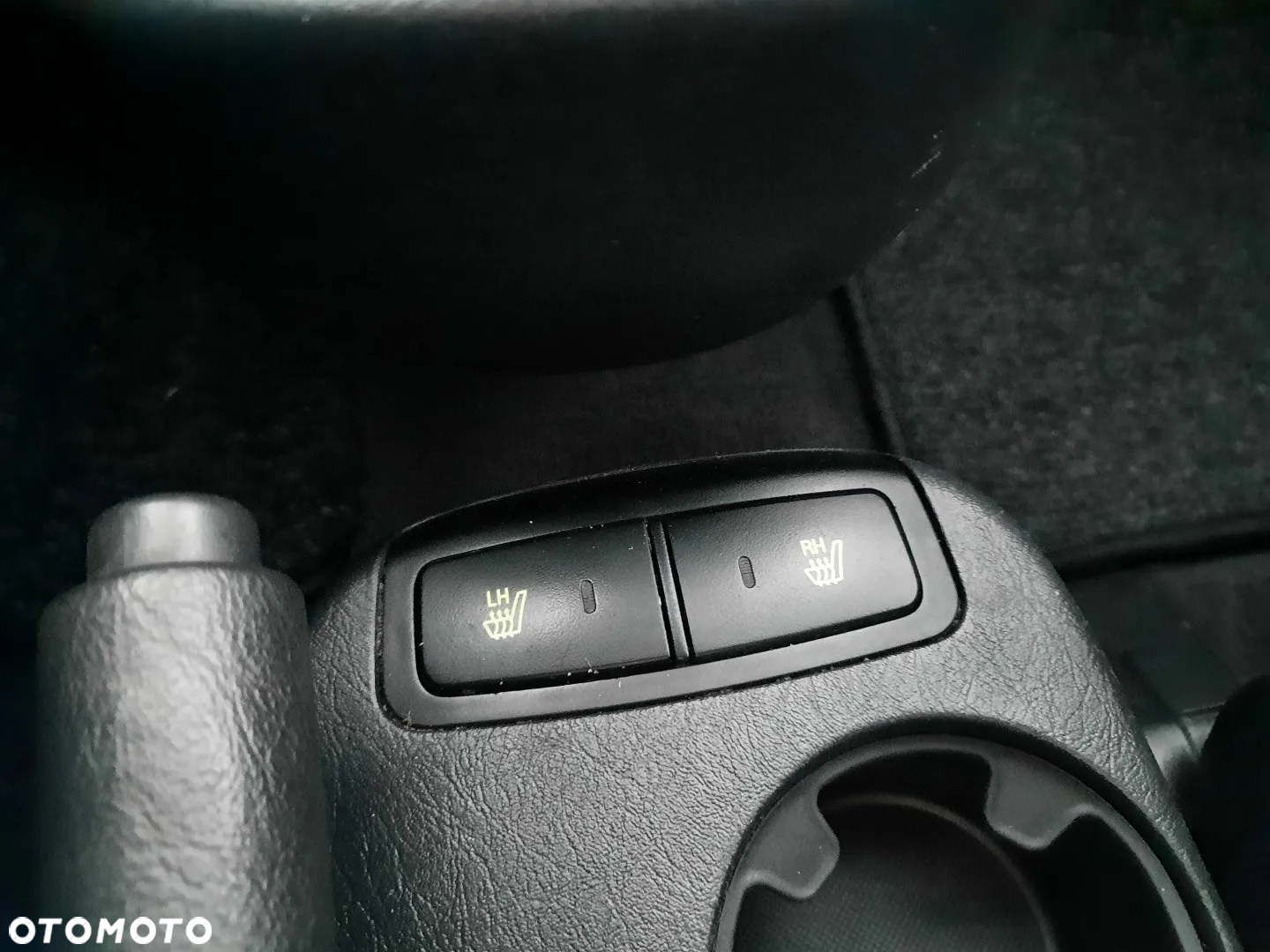 Hyundai Tucson 2.0 Comfort 2WD - 32