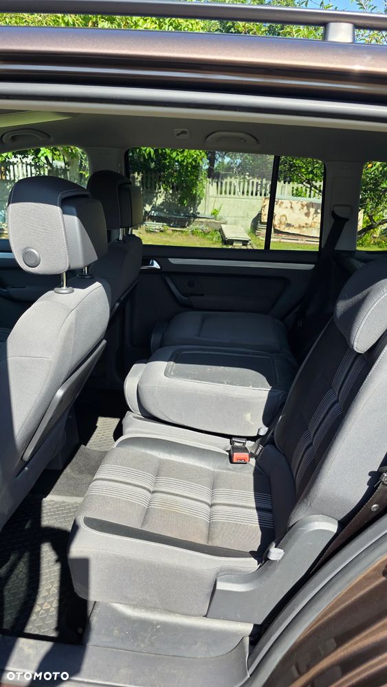 Volkswagen Touran 1.4 TSI Highline Perfectline - 19