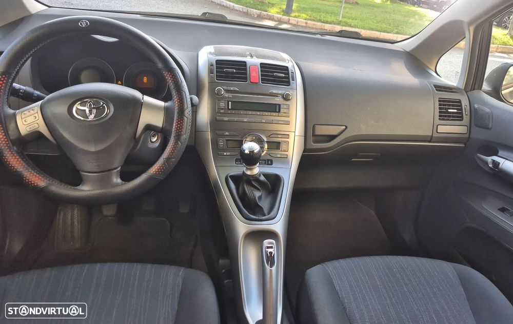 Toyota Auris 1.4 D-4D Sol DPF - 18