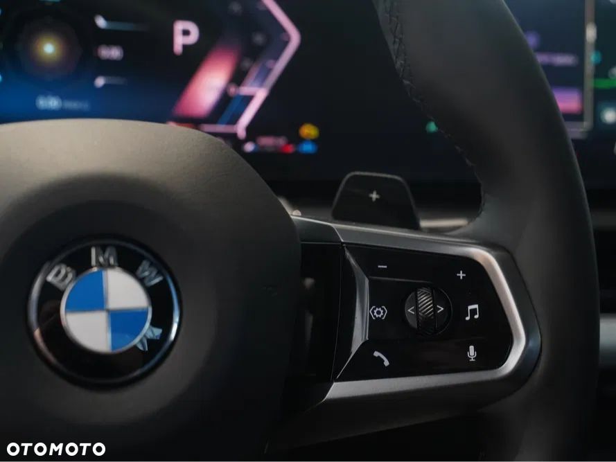 BMW Seria 5 520d xDrive mHEV M Sport - 12