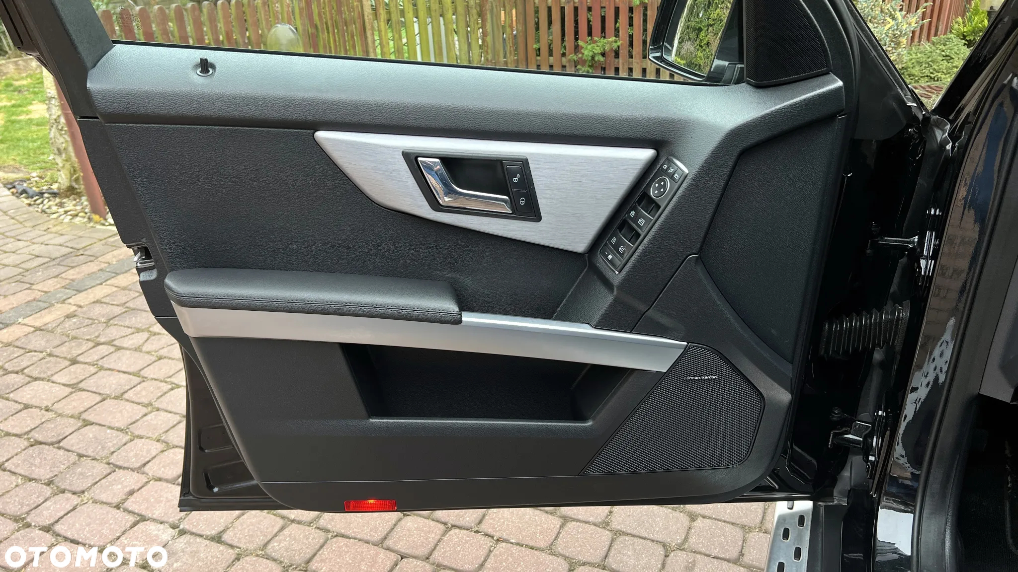 Mercedes-Benz GLK 350 CDI DPF 4Matic 7G-TRONIC Edition 1 - 26