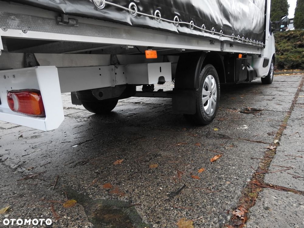 Renault MASTER PLANDEKA 8 PALET TEMPOMAT KLIMATYZACJA LEDY  165KM - 18
