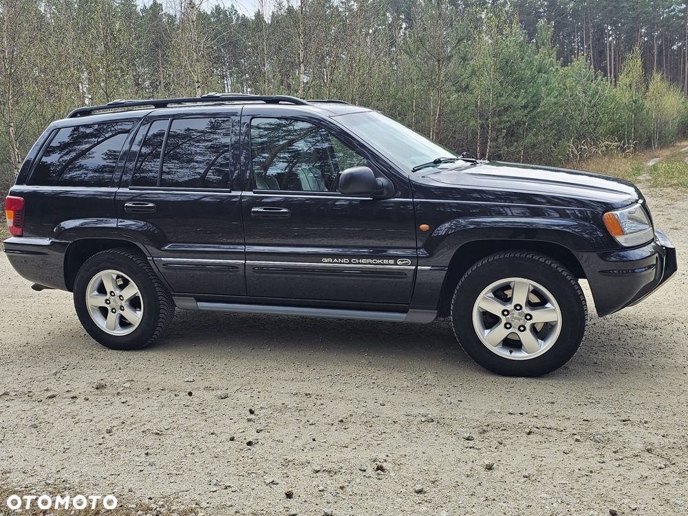 Jeep Grand Cherokee - 11