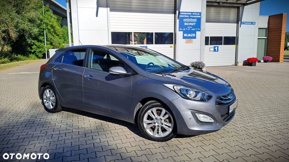 Hyundai i30 1.6 Style - 27