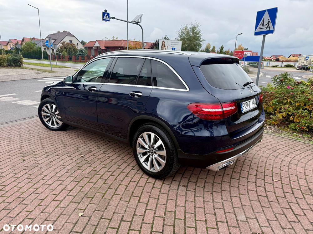 Mercedes-Benz GLC 250 4Matic 9G-TRONIC Exclusive - 5