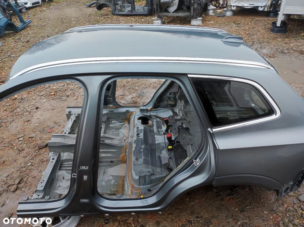 ĆWIARTKA BŁOTNIK LEWY PRAWY PAS TYŁ DACH VOLVO XC60 II 2 - 12