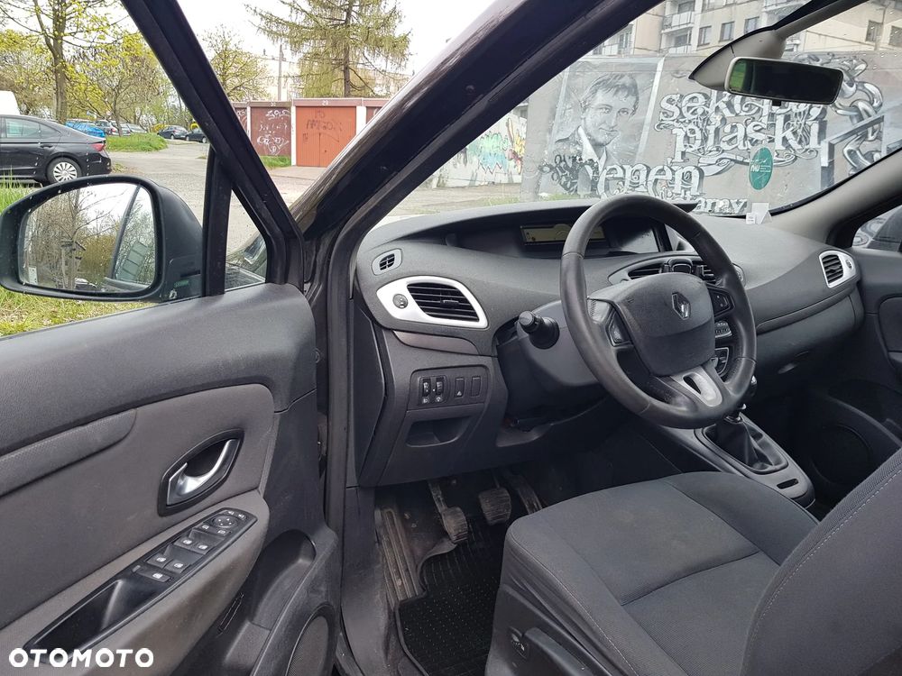 Renault Grand Scenic Gr 1.9 dCi Emotion - 6