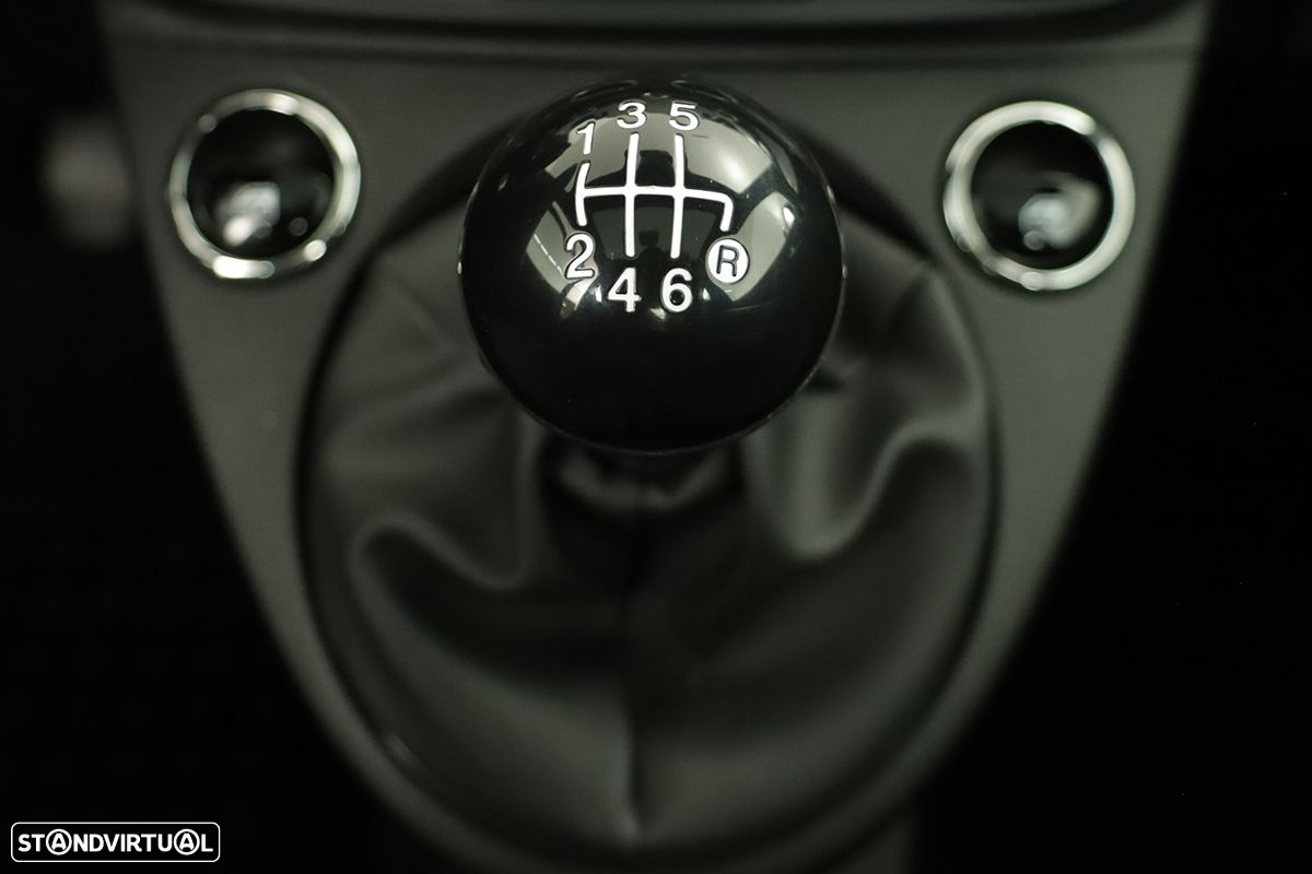 Fiat 500 1.0 Hybrid - 11
