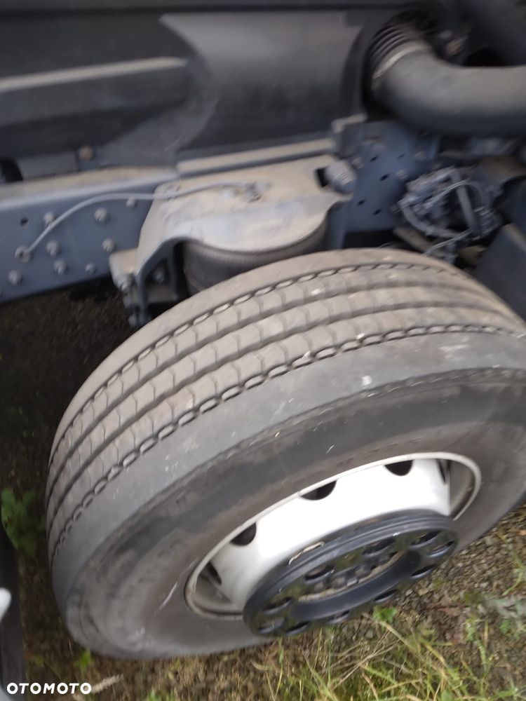 Mercedes-Benz AXOR 2536 6x2 manual - 30