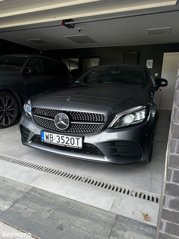 Mercedes-Benz Klasa C 300 9G-TRONIC - 10
