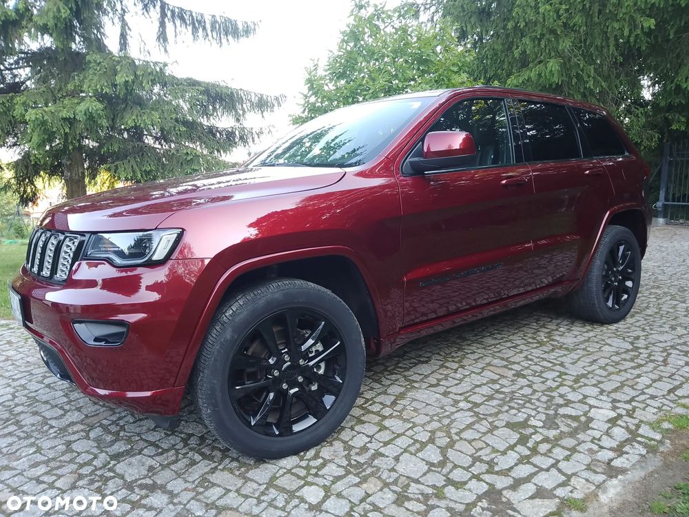 Jeep Grand Cherokee - 9