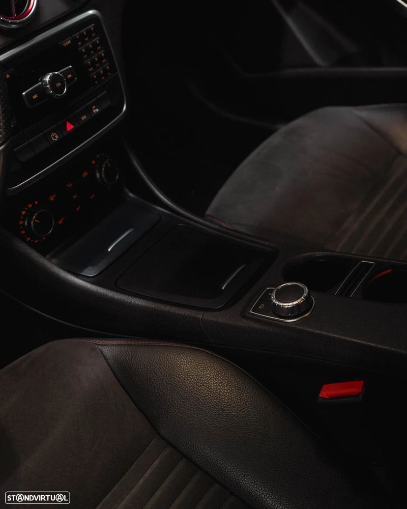 Mercedes-Benz CLA 220 CDI AMG Line Aut.111g - 34