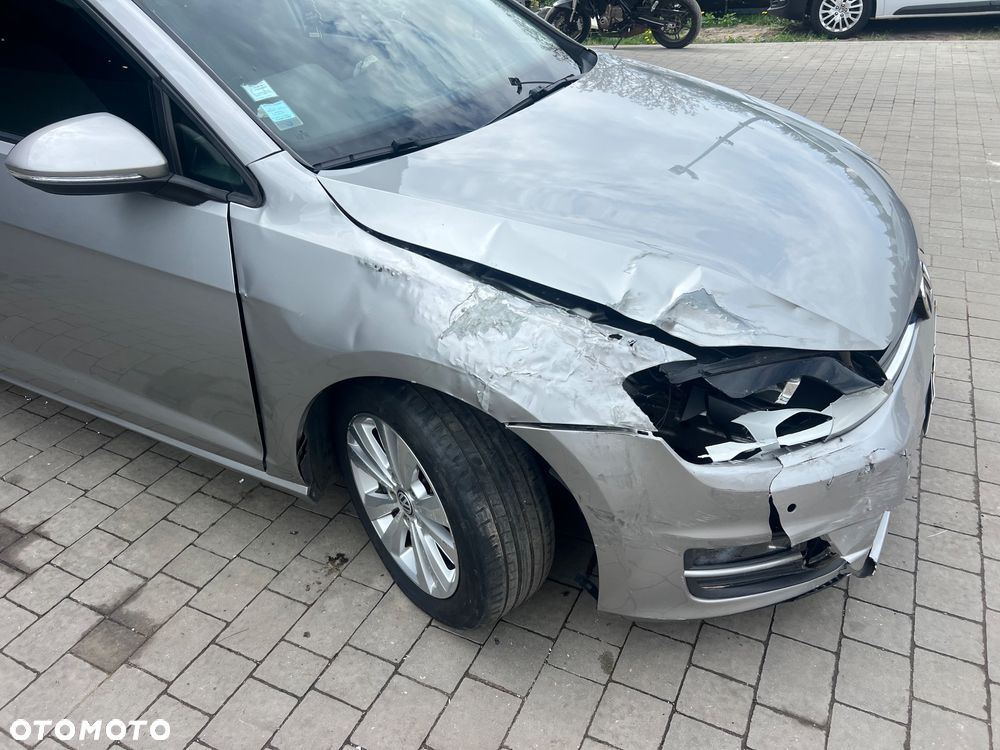 Volkswagen Golf 1.2 TSI BlueMotion Technology Comfortline - 8