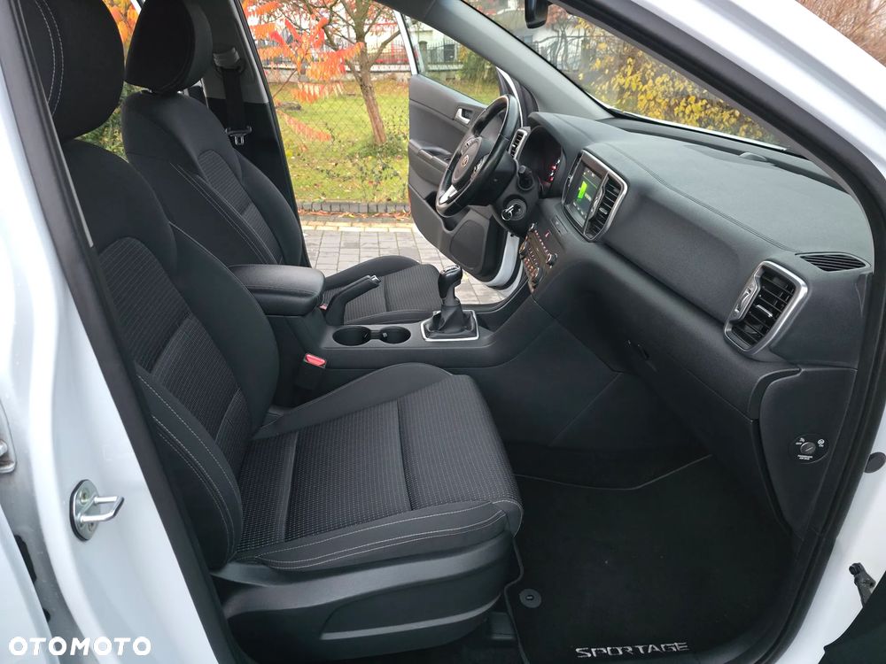Kia Sportage 1.6 GDI 2WD SPIRIT - 20