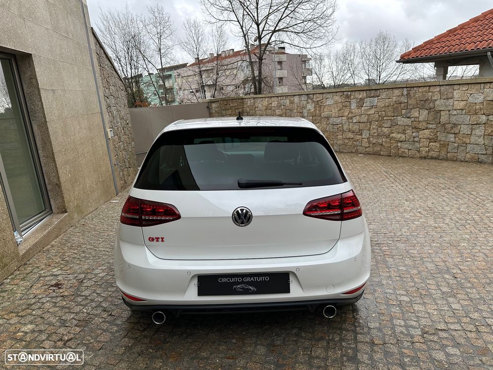 VW Golf 2.0 TSi GTi Performance - 7