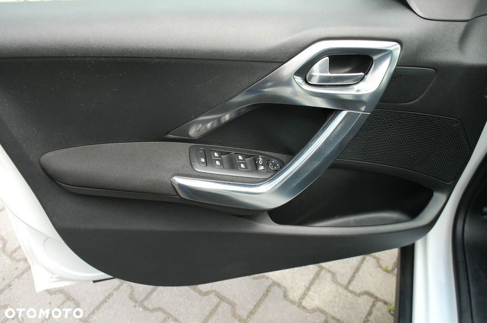 Peugeot 2008 - 29