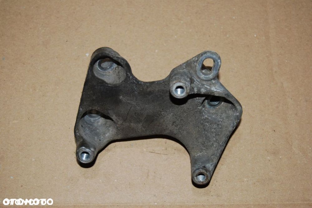 ŁAPA SILNIKA UCHWYT CEWKI 06A903103 VW AUDI SEAT - 5