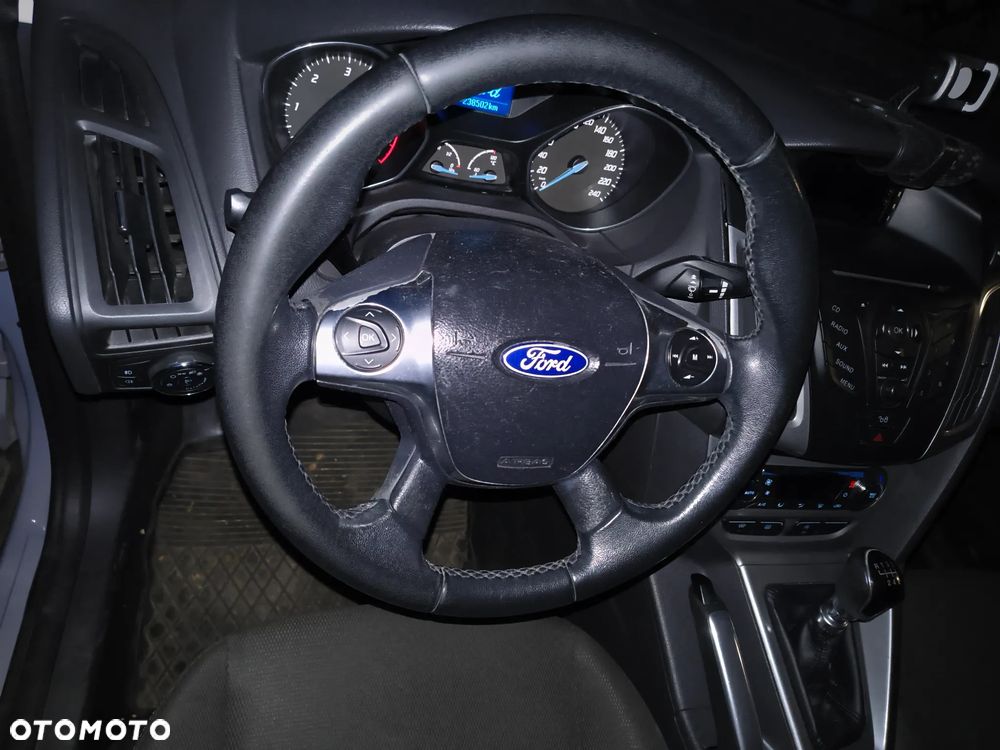 Ford Focus 1.6 TDCi Ambiente - 13