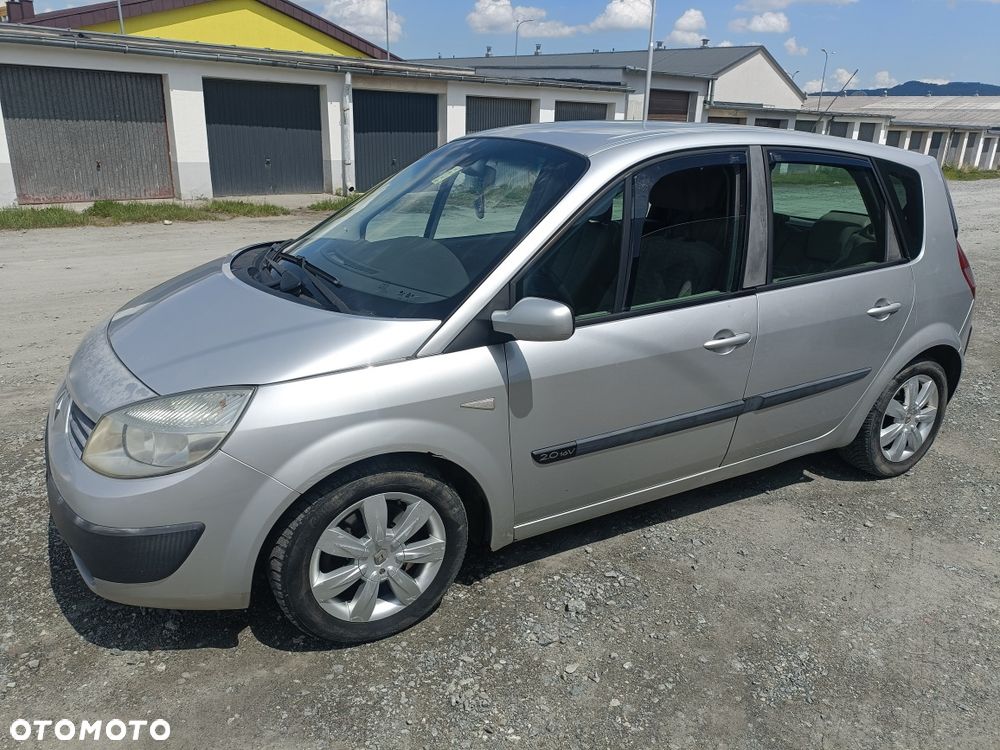Renault Scenic - 2